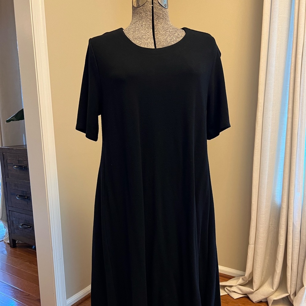 Black Swing Dress, size Large